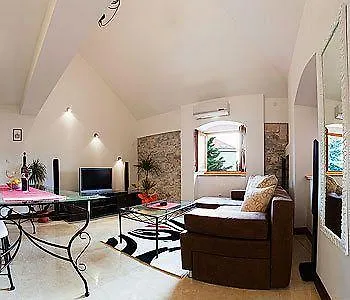 Gostinjska kuća Dalmatian 3*